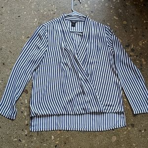 Ann Taylor factory cross front long sleeved shirt